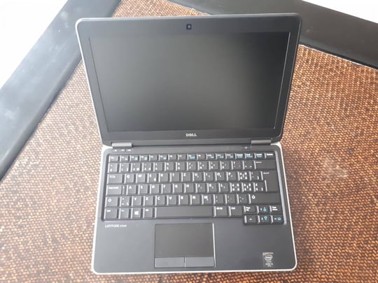 Dell Latitude E7240 értékelés Ágnes #1