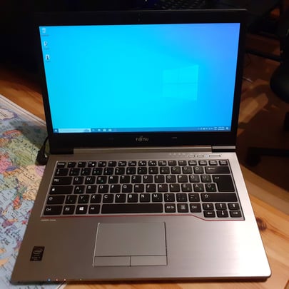 Fujitsu LifeBook U745 Metallic Rosegold értékelés Becsei #1