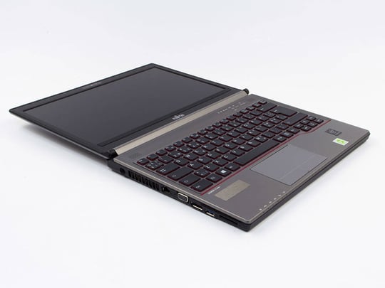 Fujitsu LifeBook E734 Notebook - 1524948 | furbify