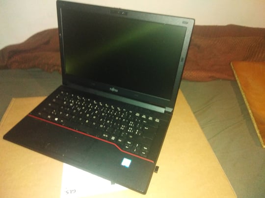 Fujitsu LifeBook E546 értékelés Gábor #1