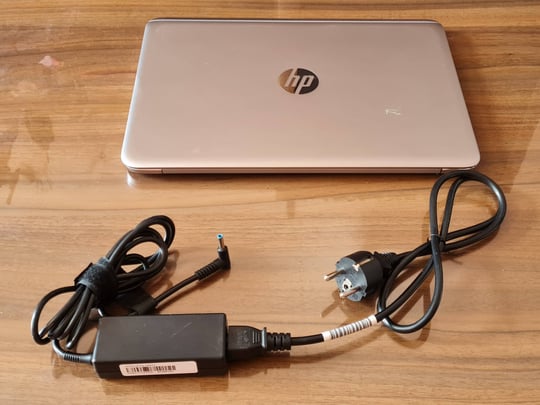 HP EliteBook Folio 1040 G3 hodnotenie Viktor #1