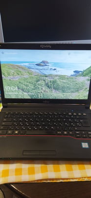 Fujitsu LifeBook E546 értékelés Imréné #1