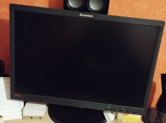 Lenovo ThinkVision LT2252p értékelés Megyeri Valter Krisztián #1