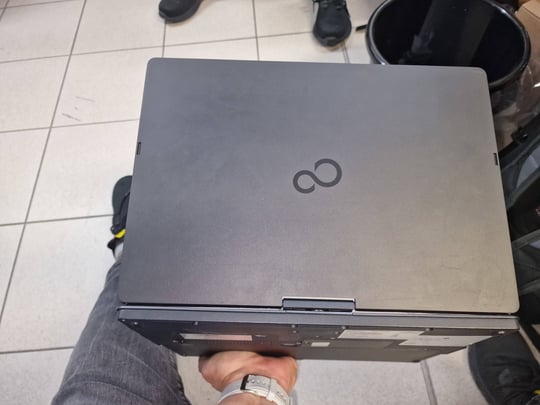 Fujitsu LifeBook T939 értékelés István #1