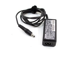 Toshiba 45W 6.3 x 3.0 mm, 19V