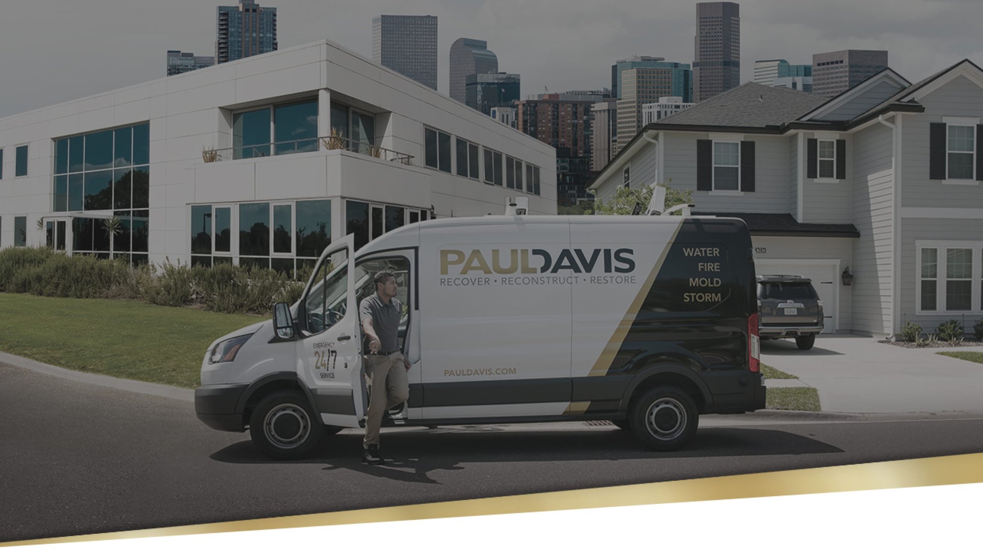 Paul Davis Restoration of Charleston hero image