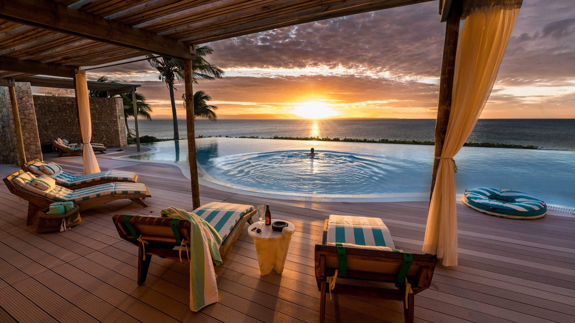 Luxury Travel Associates hero image
