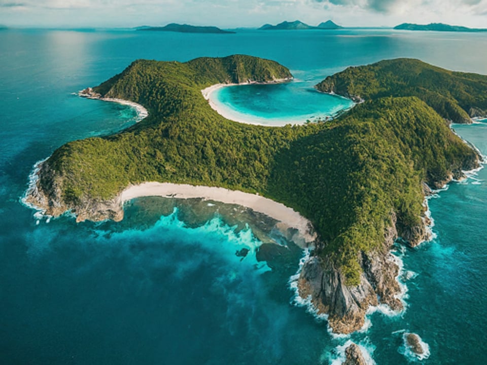 Australian Island Tours face some of the toughest conditions in the world - best they use us.