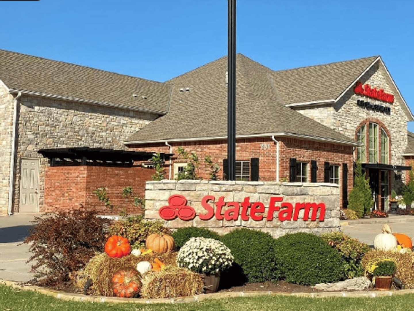Julia Chew - State Farm Insurance Agent
