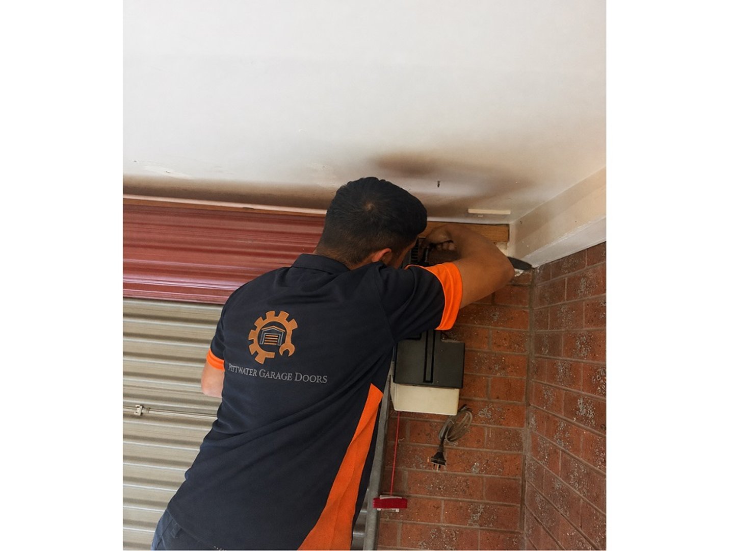 Pittwater Garage Doors featured image || "featured image"