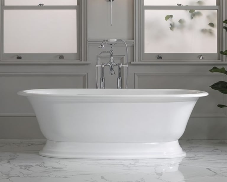Elwick Freestanding bath with plinth 1902 x 910, without overflow image