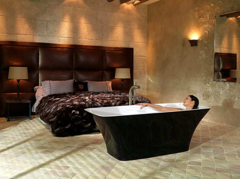 Ravello Freestanding bath 1743 x 753mm, without overflow image