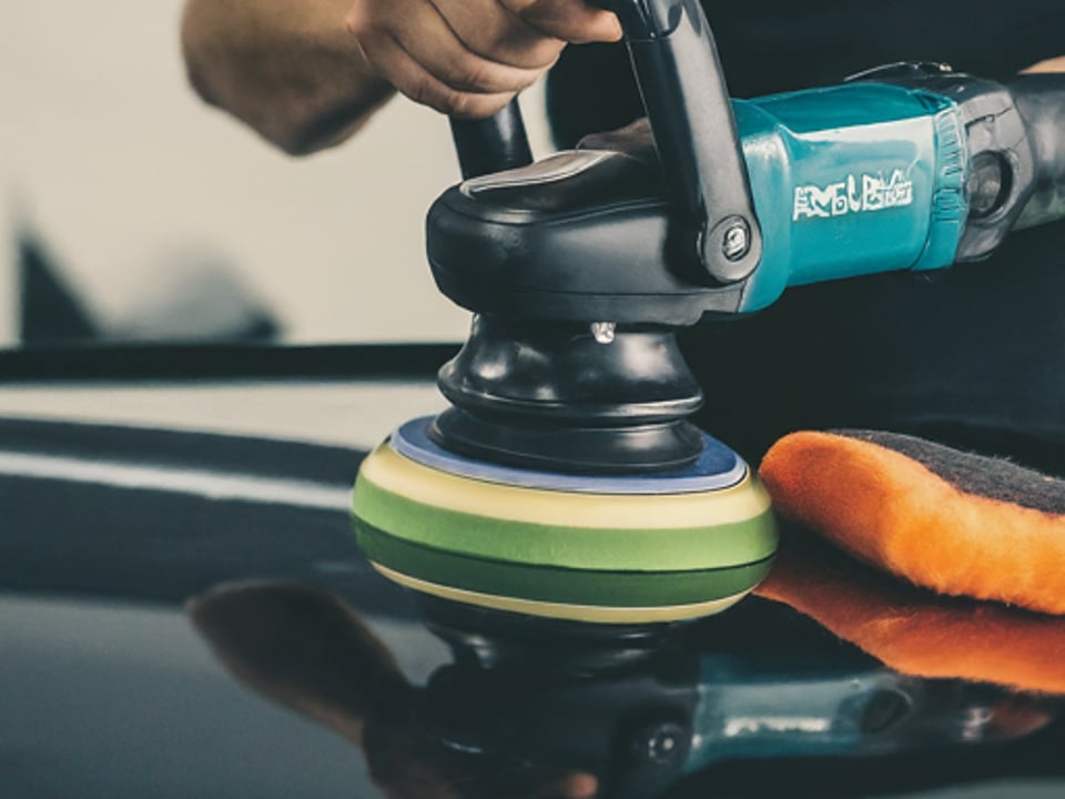 Australian Car buffing face some of the toughest conditions in the world - best they use us.