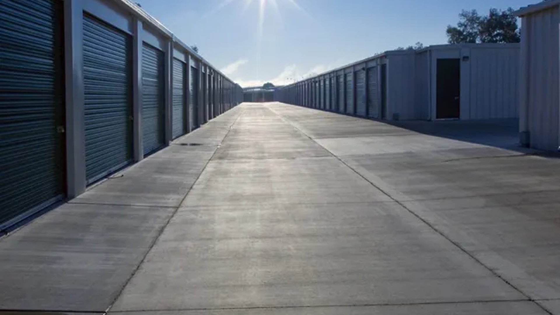 Erle Road Self Storage hero image