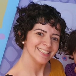 Thais Mingardo