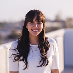 Karen Hoang