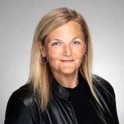 Susan 