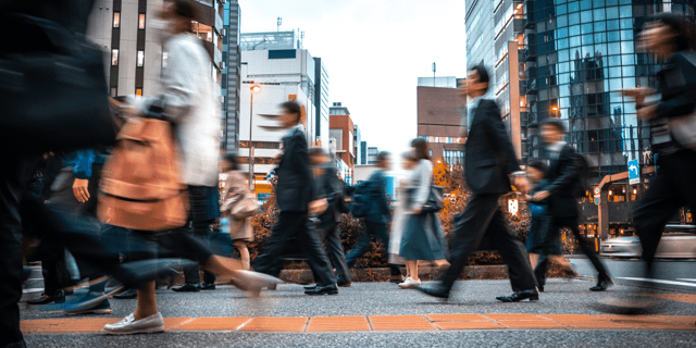 Europe’s Pay Transparency Law: Companies Scramble to the Finish Line