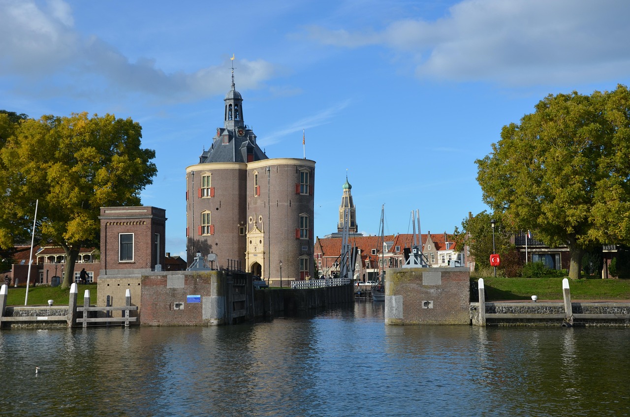 Ein Bummel durch die malerischen Festungsstädtchen der Niederlande