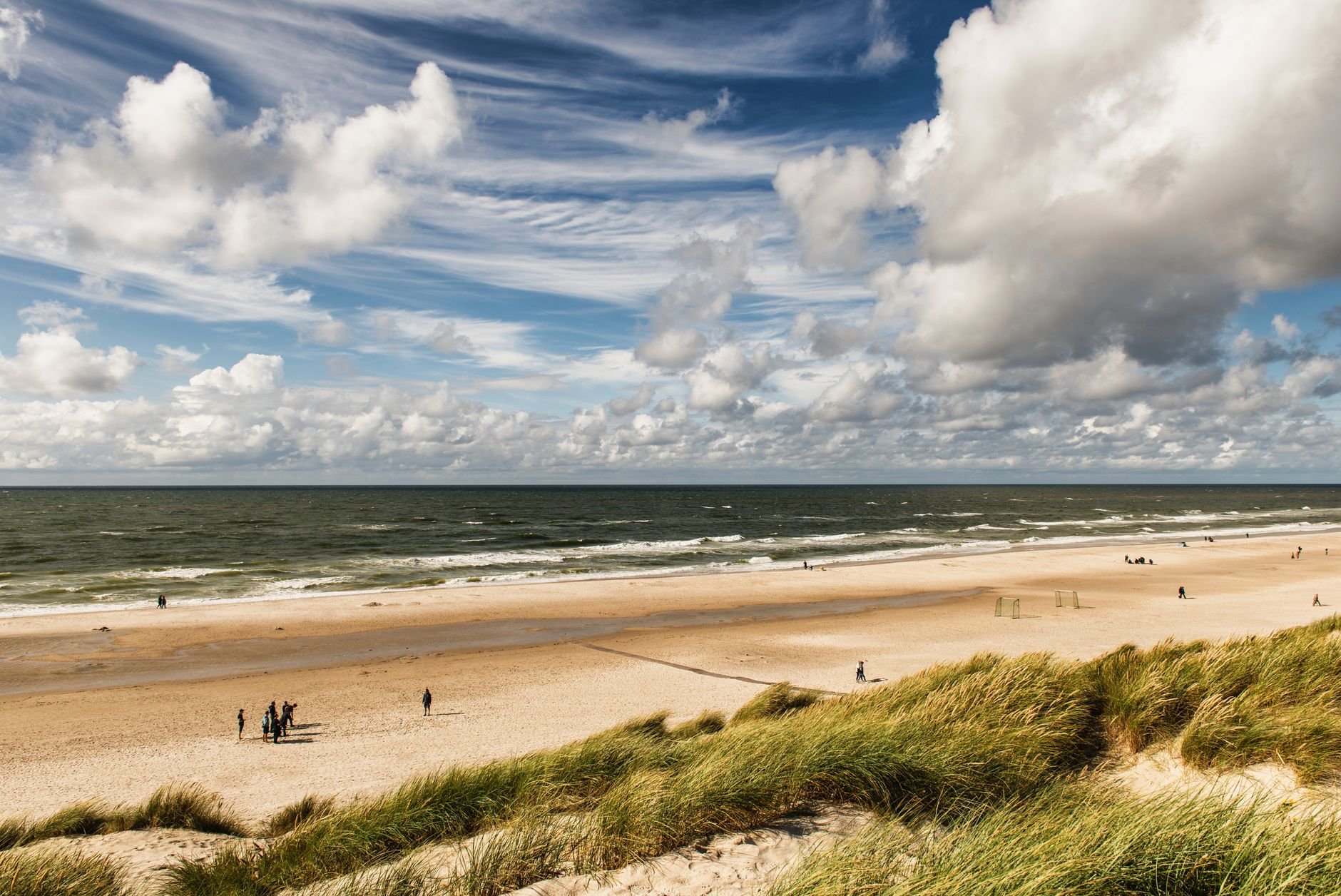 Last Minute an die Küste: fünf Tage frische Seeluft, Strandspaziergänge und All-inclusive-Genuss