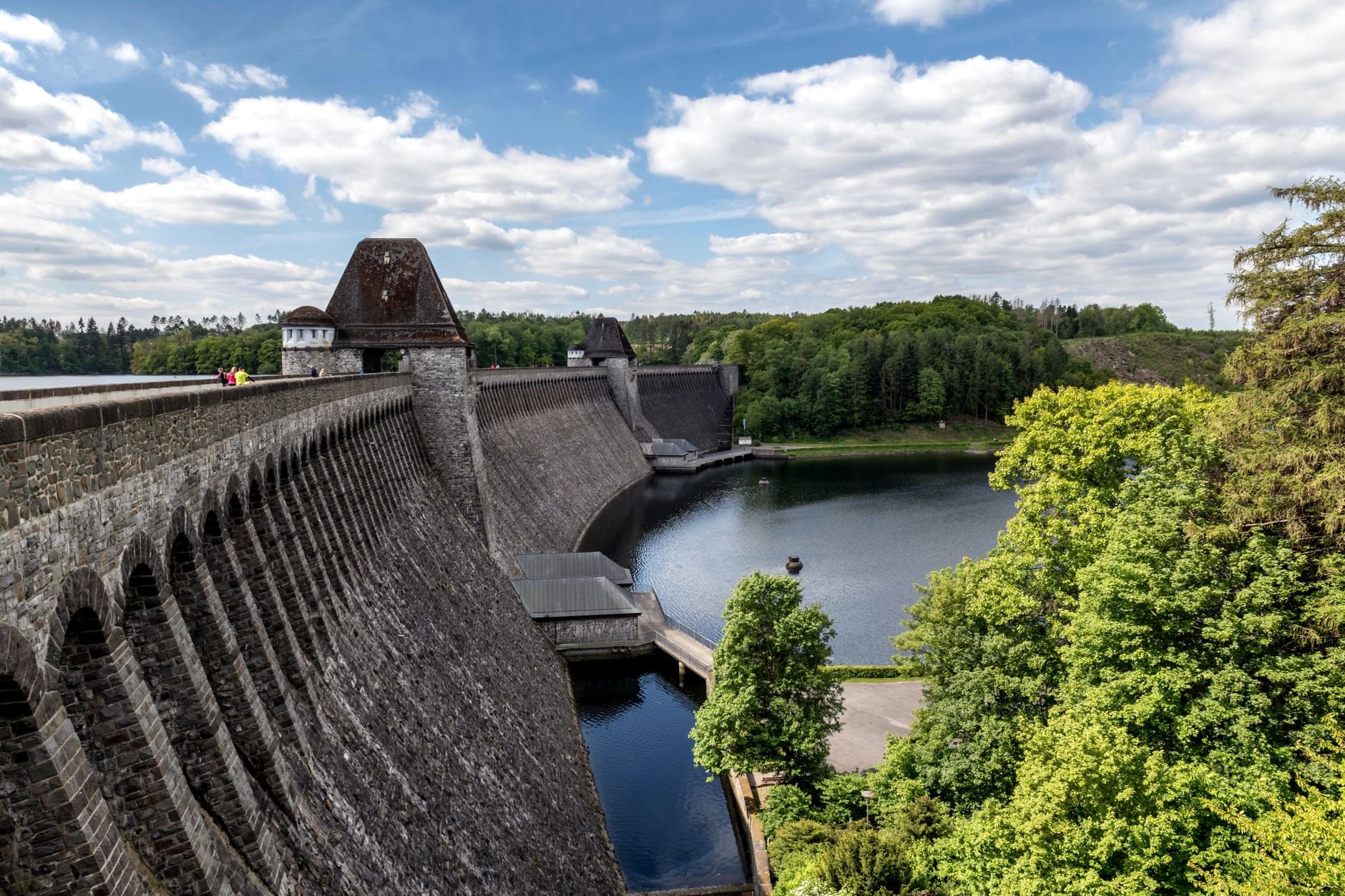 Entdecken Sie die Vielfalt Deutschlands – entspannt und sorgenfrei mit Enjoyhotels.