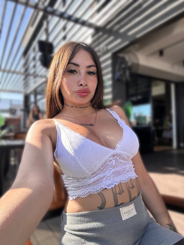 carolinapretty18's Avatar