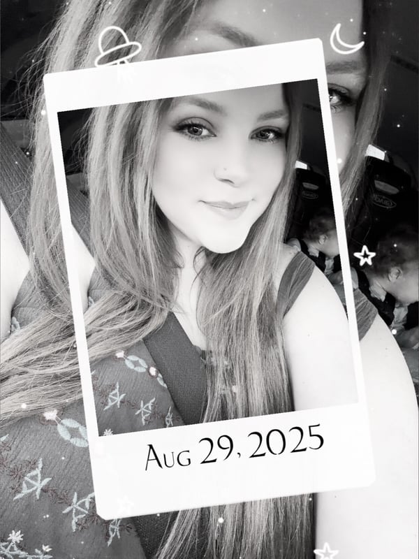 angelac.192223's Avatar