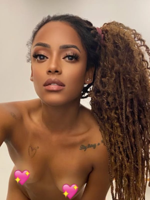 vitoria_alves's Avatar