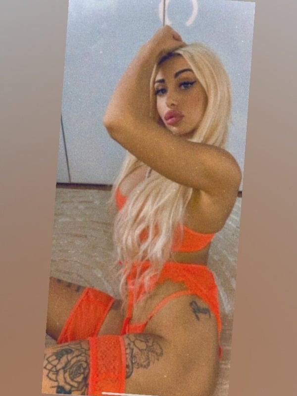 mrs_lolabunny's Avatar