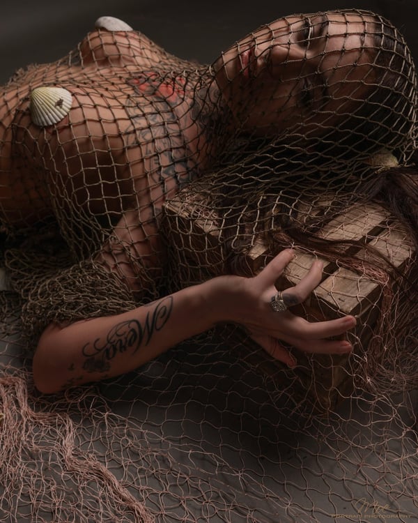 twisted_gypsy's Header