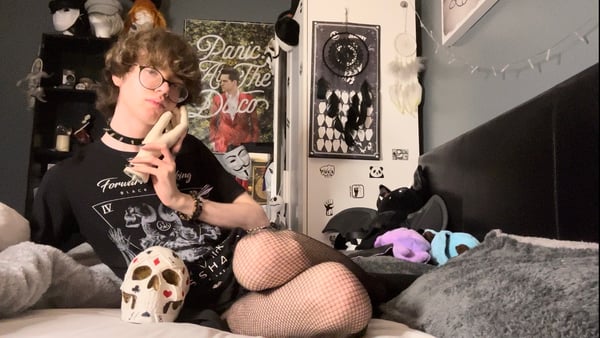 castielonyx's Header