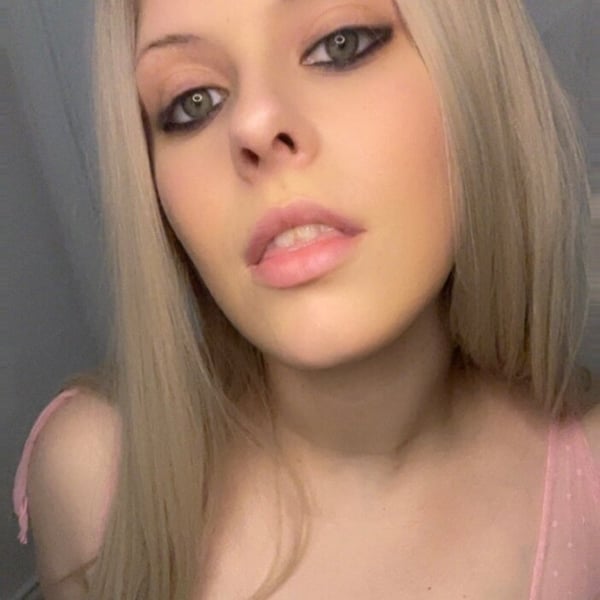 karsynreign's Header