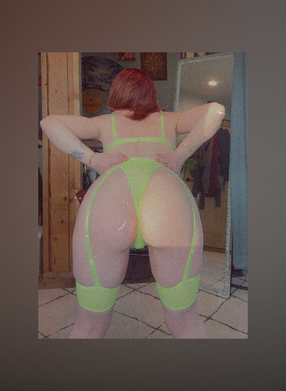 sexytrackstar's Header