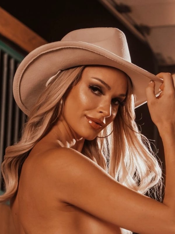 emmahixofficial's Avatar