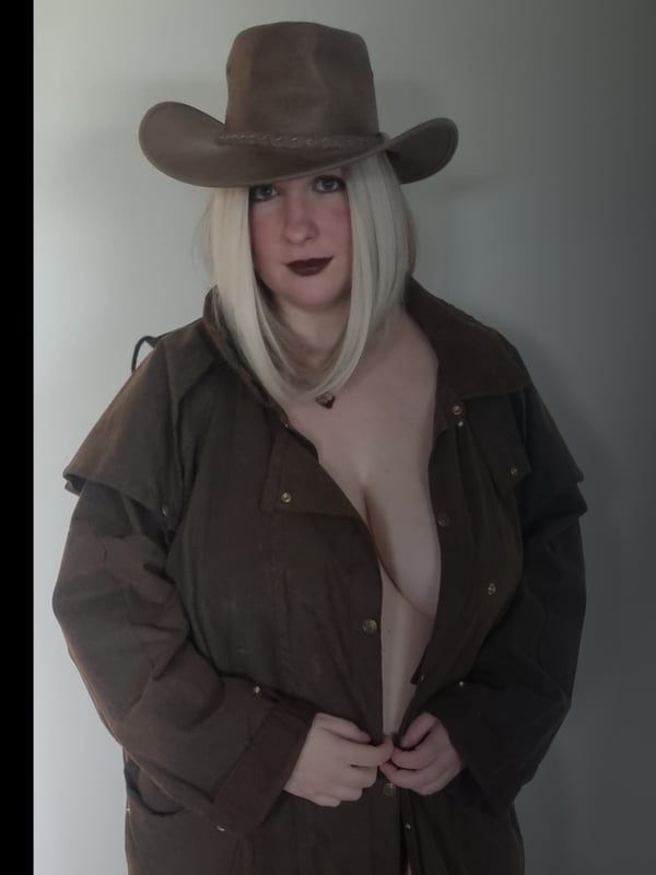 hot_shelly_mouse's Avatar