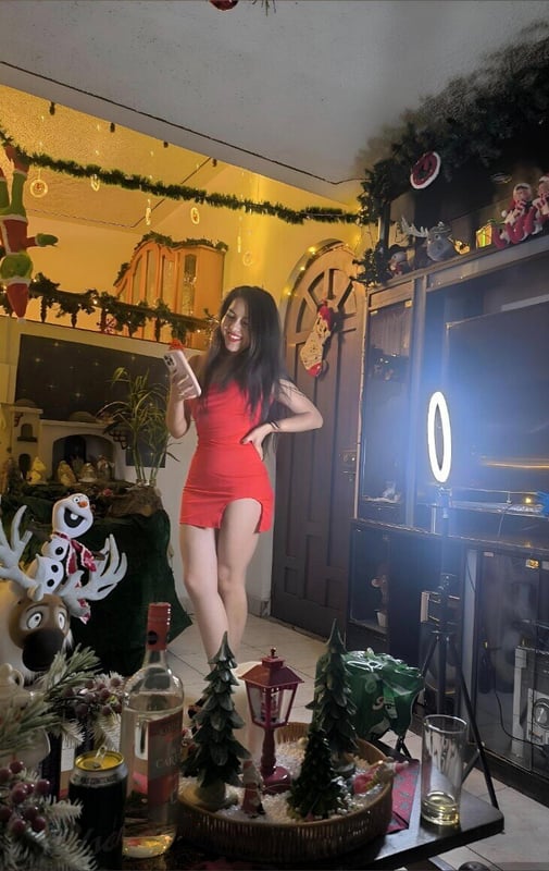 dillion.prettywoman's Header