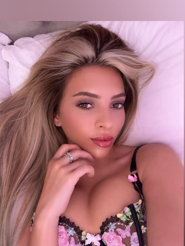 ashleywhitfield's Avatar