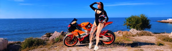 arya_boobs's Header