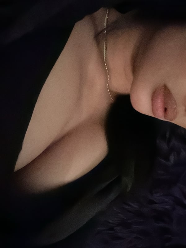 facelessfreakygirl's Avatar