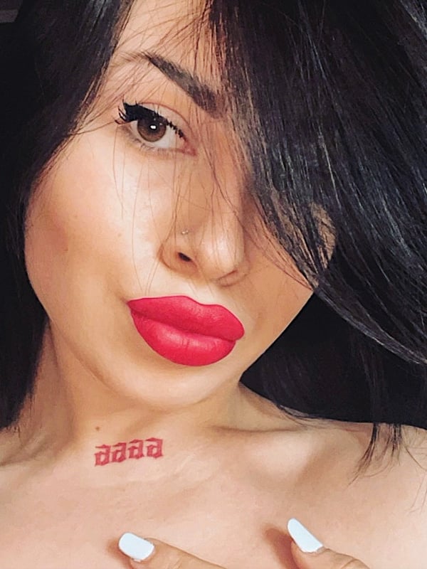 tinymia6666's Avatar