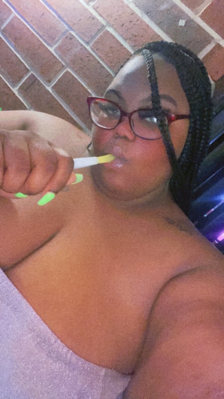 pleasingnora's Header