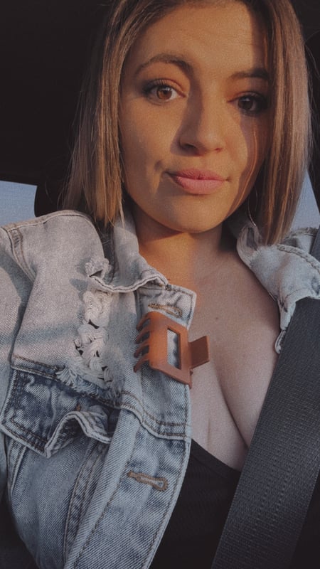 xo_veronica_xx's Header