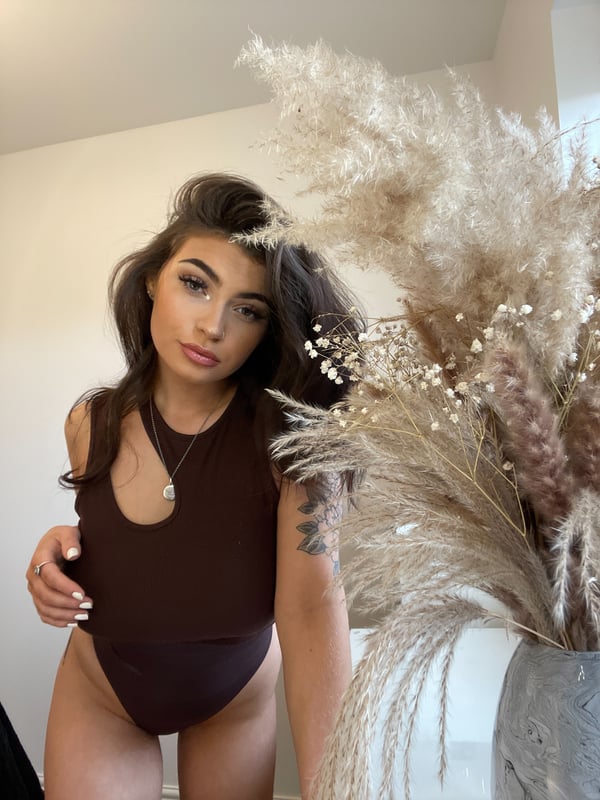 sscarletthughes414's Avatar