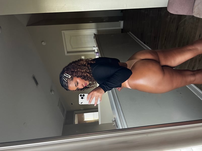 yourfavraee's Header