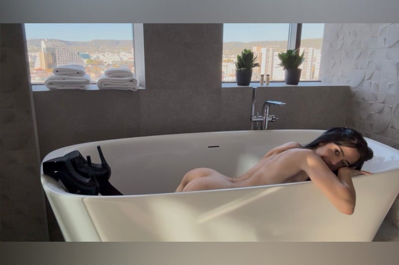 gg.lingeriee's Header