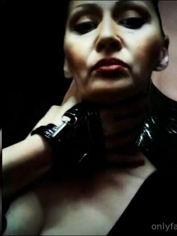 redsonyja-dominatrix's Avatar