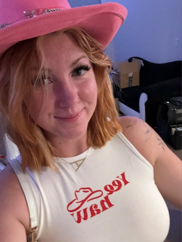 annaafterdarkexclusives's Avatar