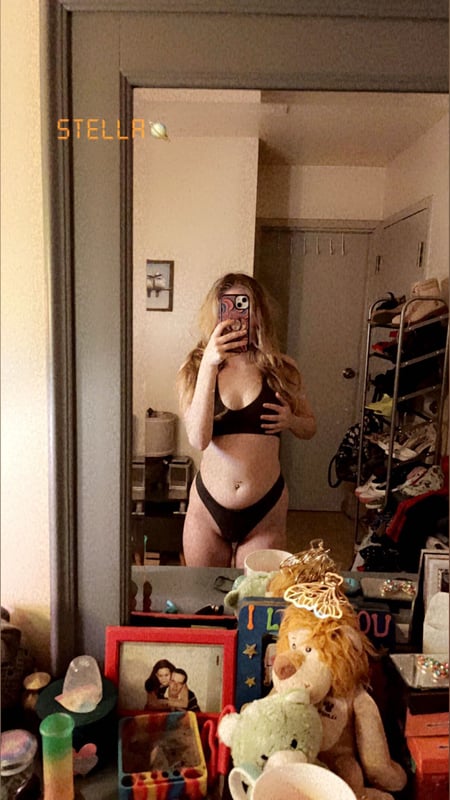 stellatoosexy's Header