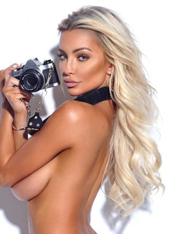 lindseypelas's Avatar