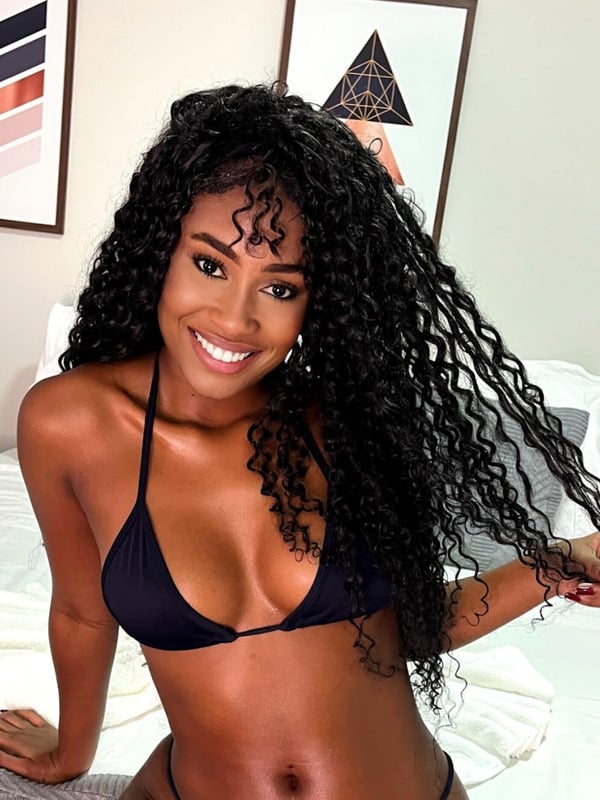 angelabrazilian's Avatar